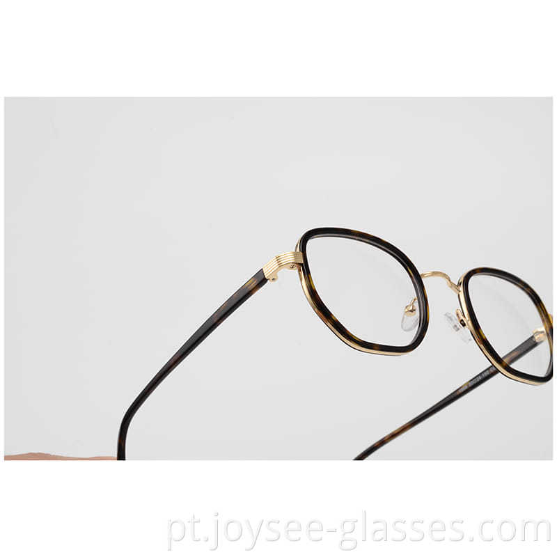 Men Round Glasses 7